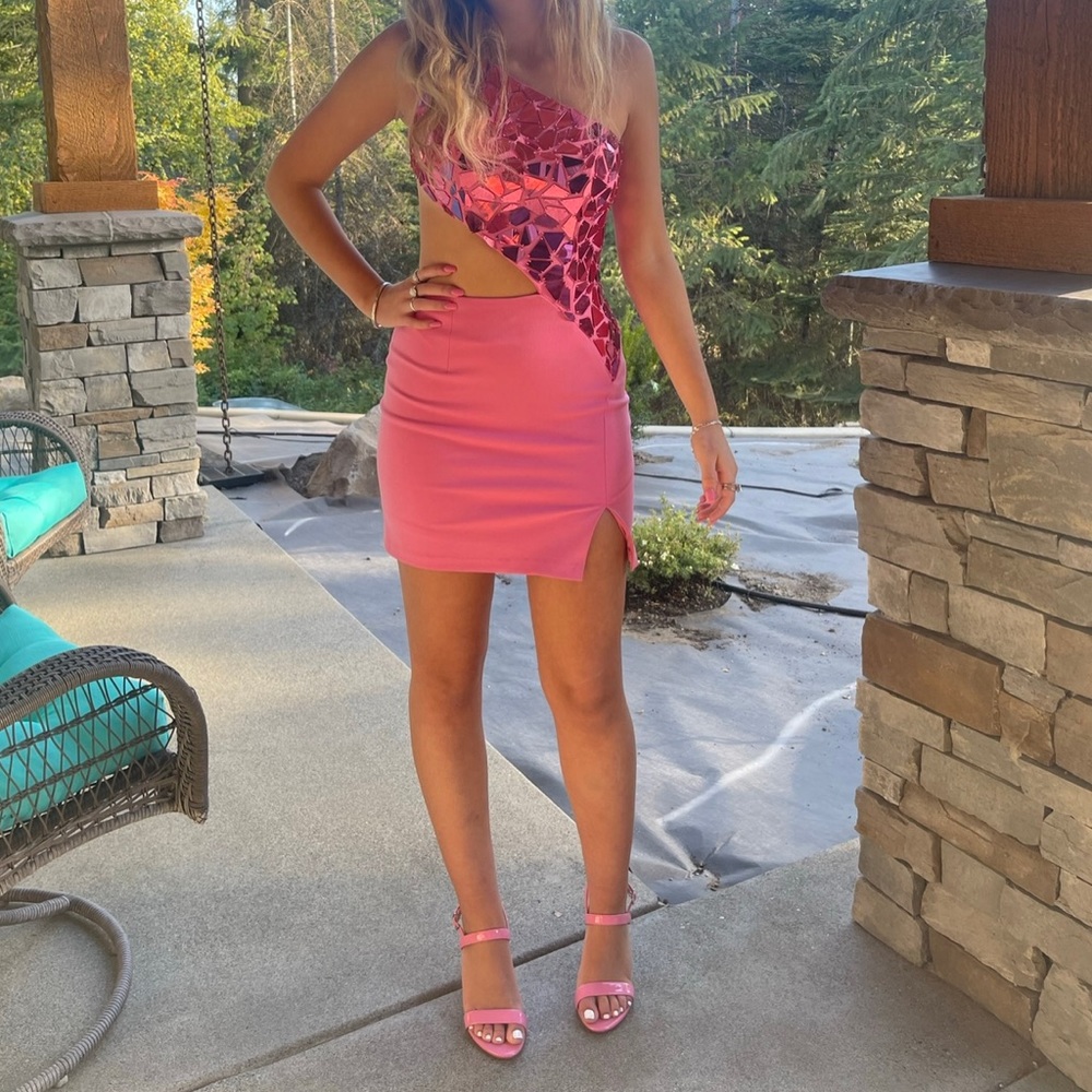 Sherri Hill pink mirror dress